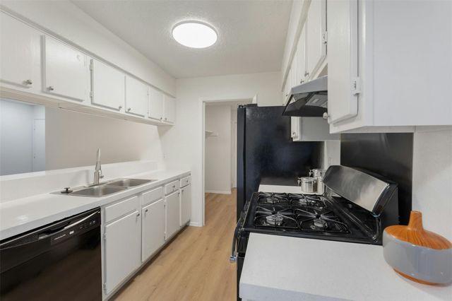 11603 Walnut Ridge DR Unit B, Austin, TX 78753