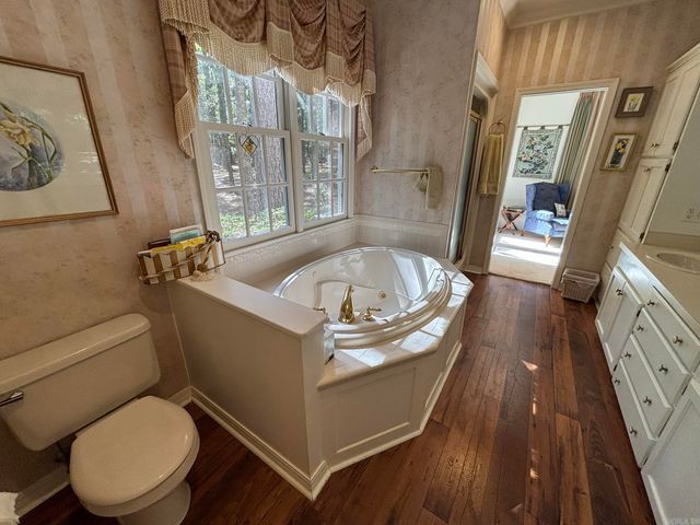 194 Cal Ray Dr., Camden, AR 71701