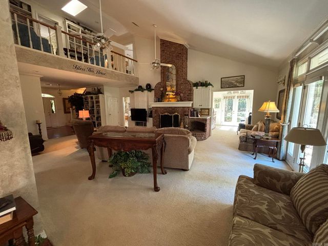 194 Cal Ray Dr., Camden, AR 71701