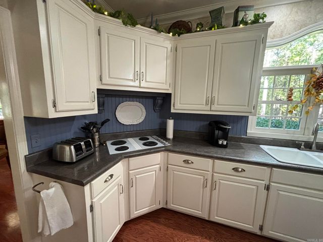 194 Cal Ray Dr., Camden, AR 71701