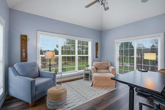 W291N3363 Summerhill ROAD, Pewaukee, WI 53072