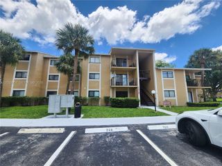 9491 S Palm Circle S 205, Pembroke Pines, FL 33025