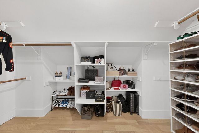 2425 Brook Crest Drive, Mesquite, TX 75150