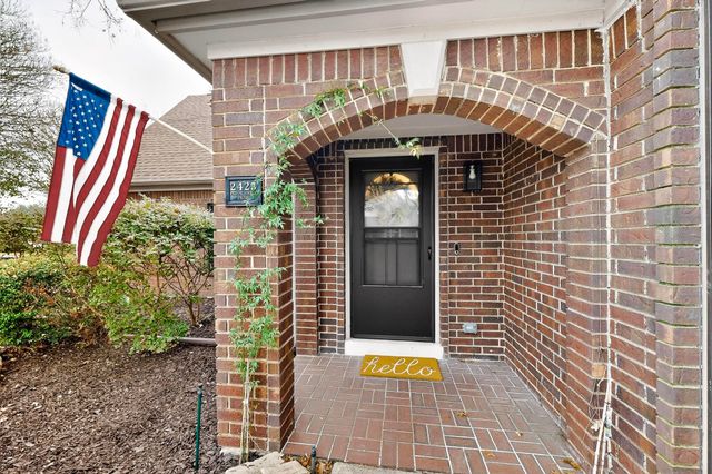 2425 Brook Crest Drive, Mesquite, TX 75150