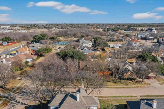 2425 Brook Crest Drive, Mesquite, TX 75150