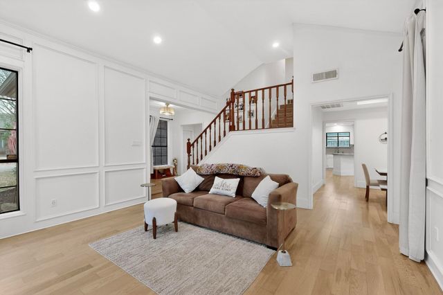 2425 Brook Crest Drive, Mesquite, TX 75150