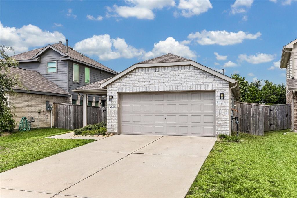 26719 Wilderye Cove Lane, Katy, TX 77493