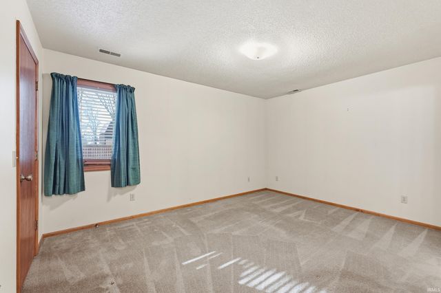 3627 Three Oaks Drive, Fort Wayne, IN 46809