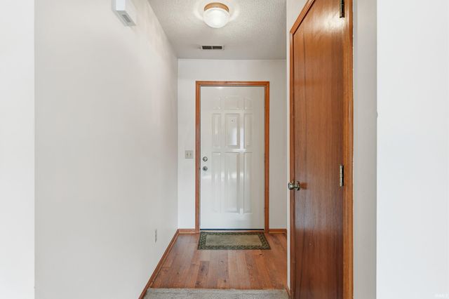 3627 Three Oaks Drive, Fort Wayne, IN 46809