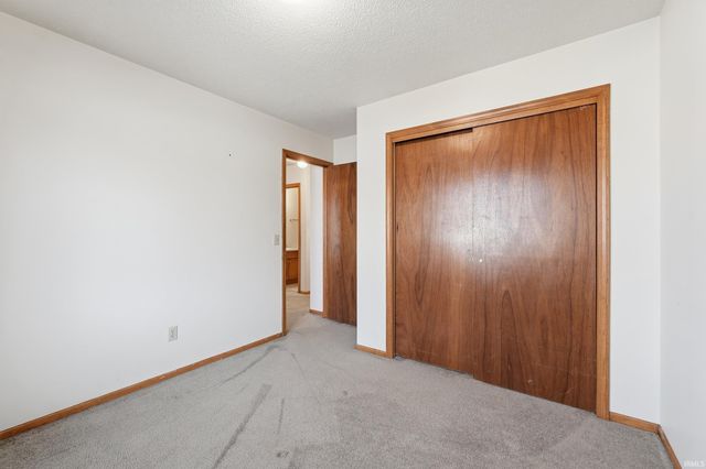 3627 Three Oaks Drive, Fort Wayne, IN 46809