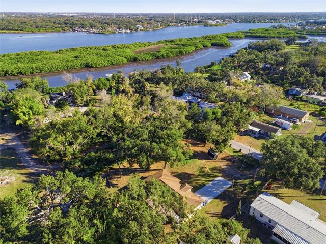 9911 DAVIS STREET, Gibsonton, FL 33534