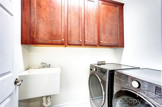 627 Sunfish Lane, Tega Cay, SC 29708