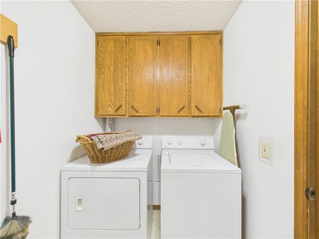 1105 S 27th Street, Rogers, AR 72758