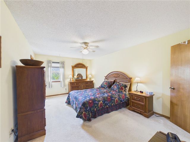 1105 S 27th Street, Rogers, AR 72758