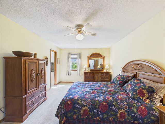 1105 S 27th Street, Rogers, AR 72758