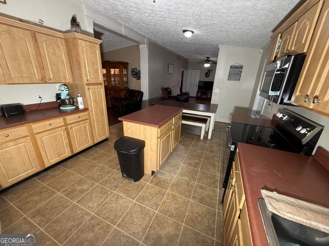 2526 Hancock Road, Social Circle, GA 30025