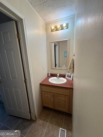 2526 Hancock Road, Social Circle, GA 30025