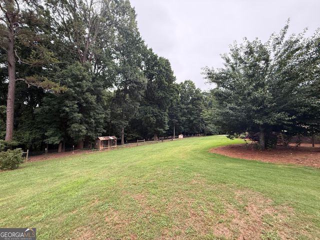 2526 Hancock Road, Social Circle, GA 30025