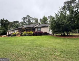2526 Hancock Road, Social Circle, GA 30025