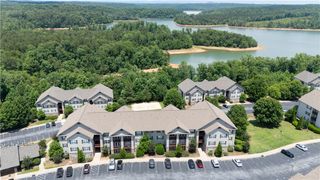 834 Harts Cove Way, Seneca, SC 29678