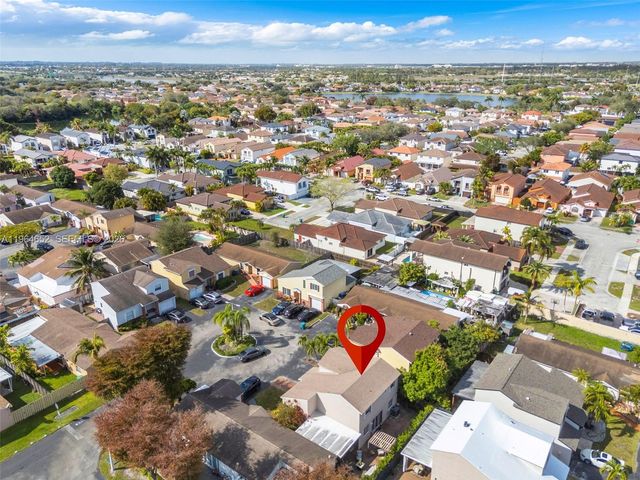 8253 NW 192nd Ter, Hialeah, FL 33015