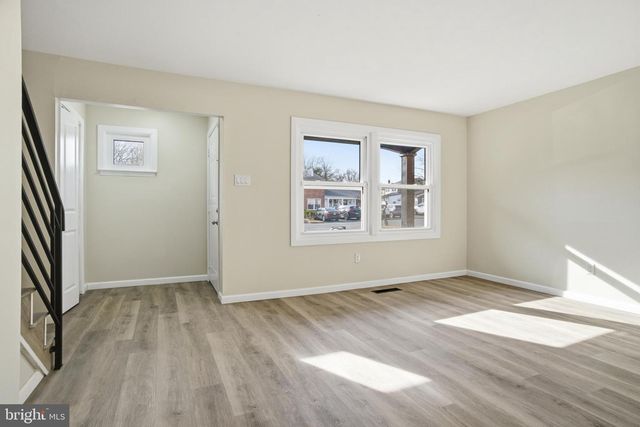 7 RIVERVIEW PL, Willingboro, NJ 08046