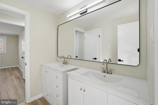 7 RIVERVIEW PL, Willingboro, NJ 08046