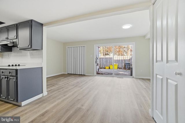 7 RIVERVIEW PL, Willingboro, NJ 08046