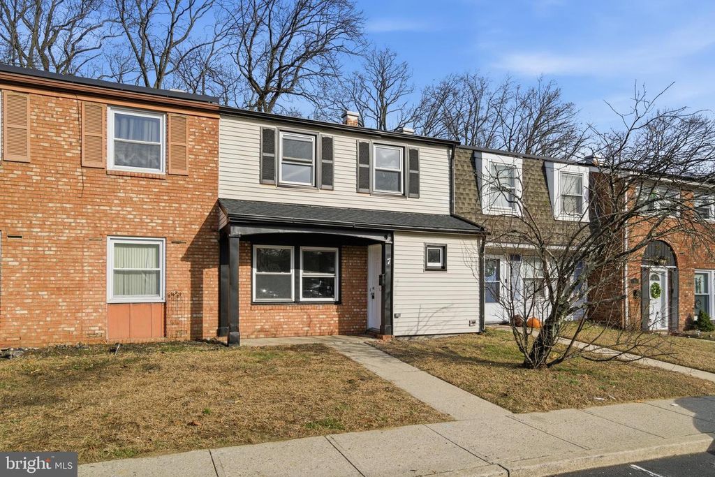 7 RIVERVIEW PL, Willingboro, NJ 08046