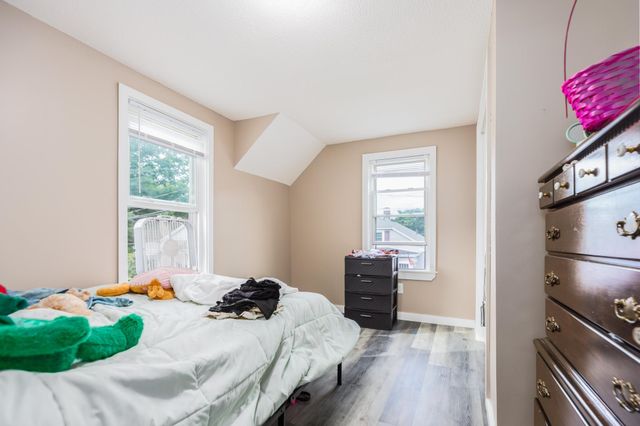 11 Cleveland Street, Rochester, NH 03867