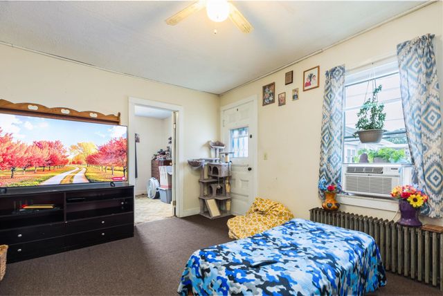 11 Cleveland Street, Rochester, NH 03867