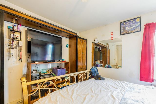 11 Cleveland Street, Rochester, NH 03867