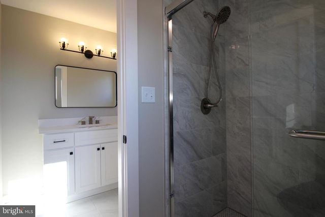 224 MILL RACE DR, Winchester, VA 22602