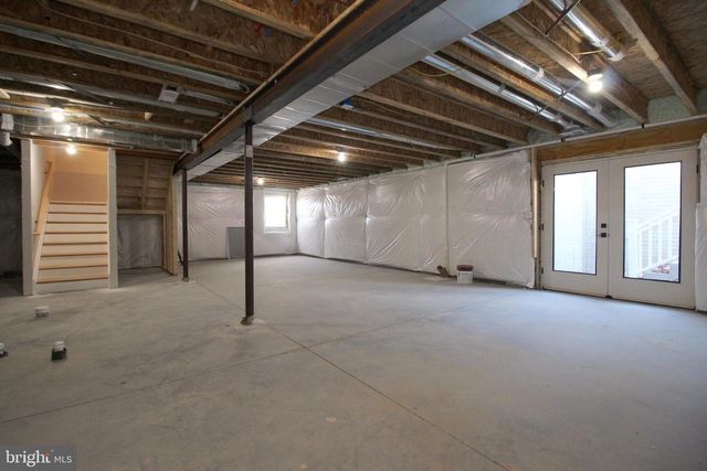 224 MILL RACE DR, Winchester, VA 22602