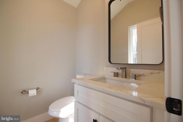 224 MILL RACE DR, Winchester, VA 22602