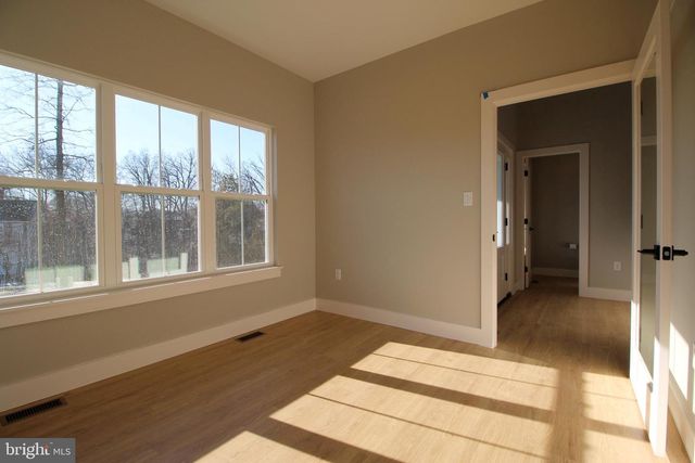 224 MILL RACE DR, Winchester, VA 22602