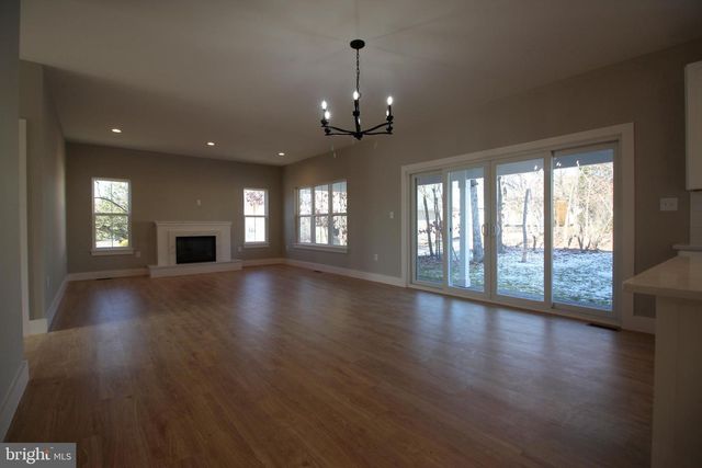 224 MILL RACE DR, Winchester, VA 22602