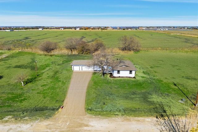 18988 Horseshoe Drive, Nevada, TX 75173