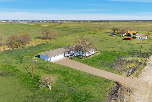 18988 Horseshoe Drive, Nevada, TX 75173