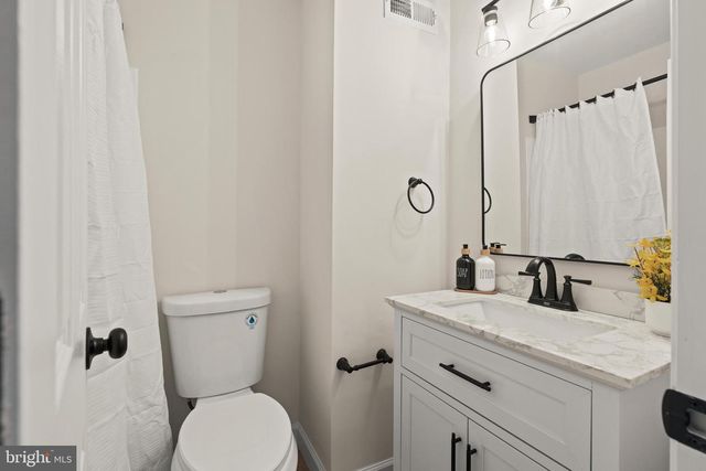 4445 ERNIE DAVIS CIR, Philadelphia, PA 19154