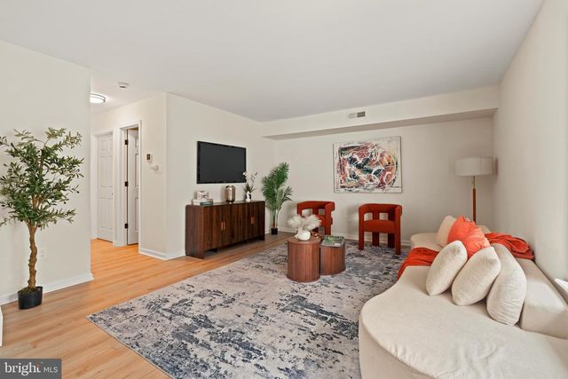 4445 ERNIE DAVIS CIR, Philadelphia, PA 19154