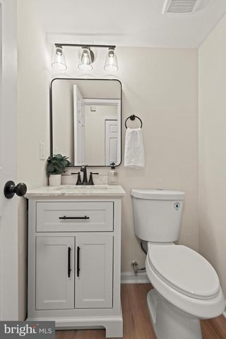 4445 ERNIE DAVIS CIR, Philadelphia, PA 19154