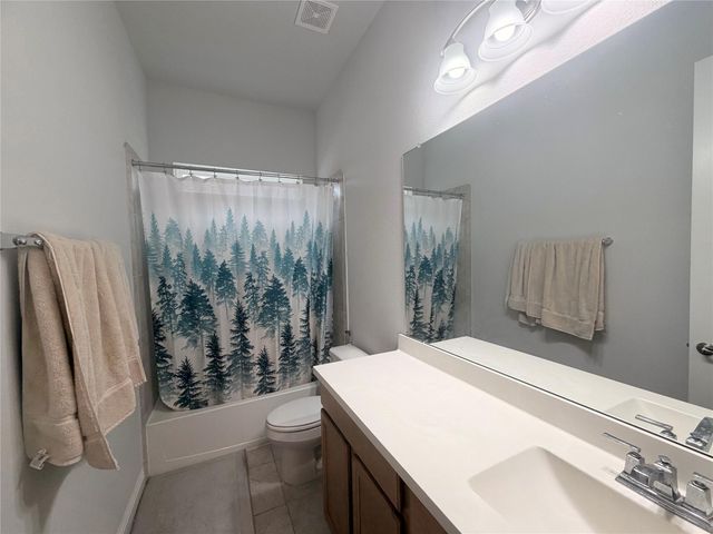 6610 Lake Oasis Drive, Katy, TX 77493