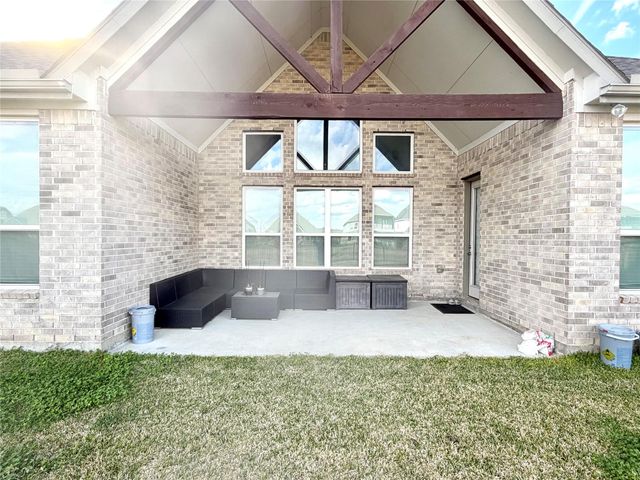 6610 Lake Oasis Drive, Katy, TX 77493