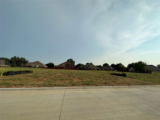 13752 W Riviera, Fort Worth, TX 76028