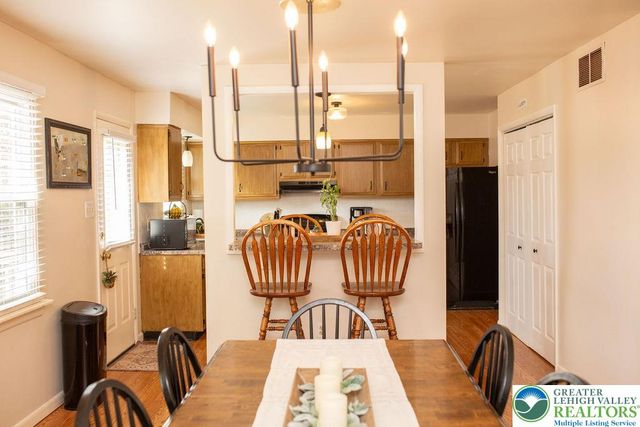 4161 Newport Drive, Emmaus Boro, PA 18049