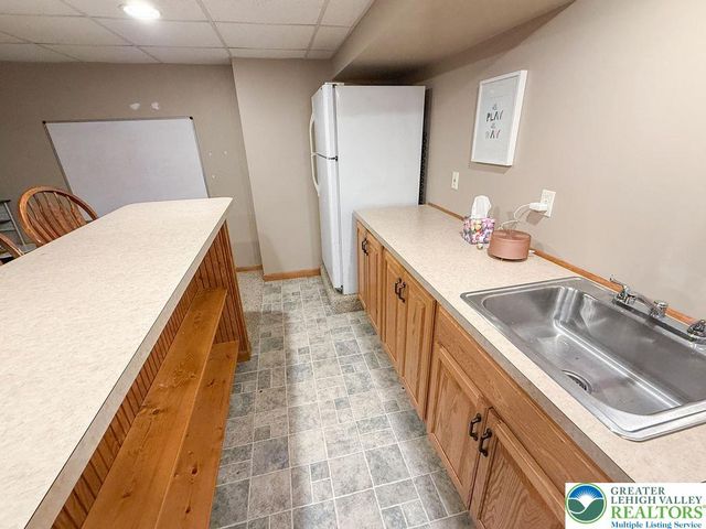4161 Newport Drive, Emmaus Boro, PA 18049