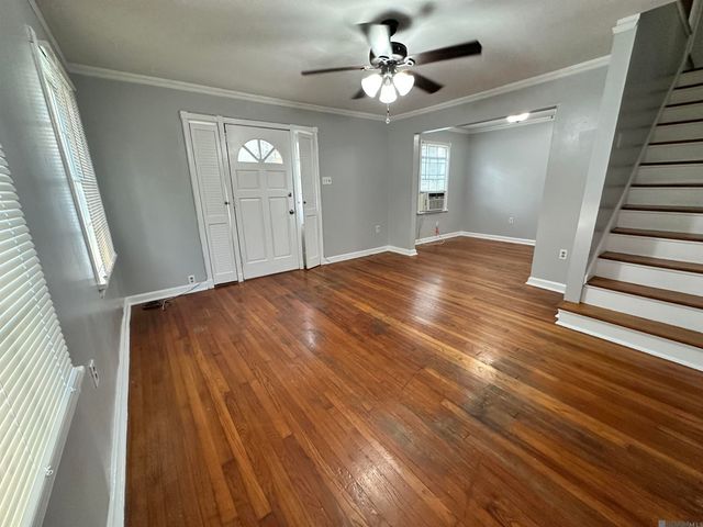 2547 Olive St, Baton Rouge, LA 70806