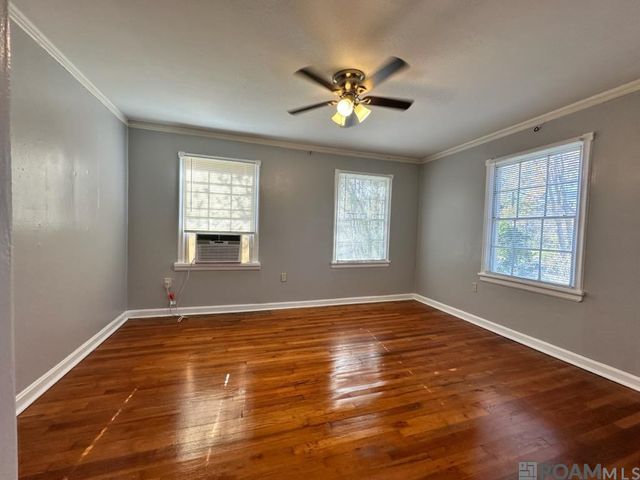 2547 Olive St, Baton Rouge, LA 70806