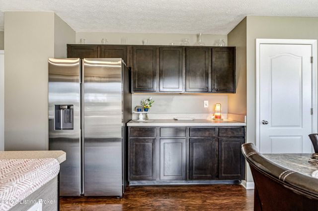 7050 Beamtree Dr, Shelbyville, KY 40065